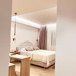 Anastasia\'S Cozy Home